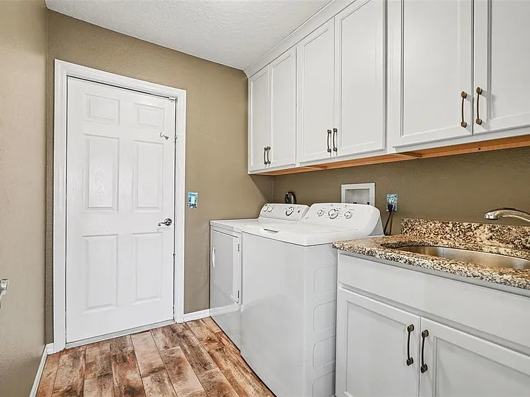16031 Donney Moor Ln — Photo 23