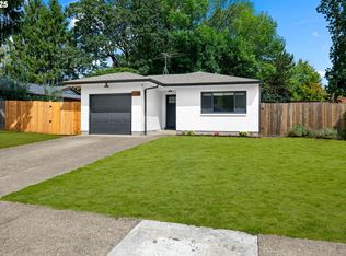 2008 N Carol Ave, Newberg, OR 97132