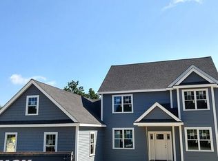7 South St, Shrewsbury, MA 01545