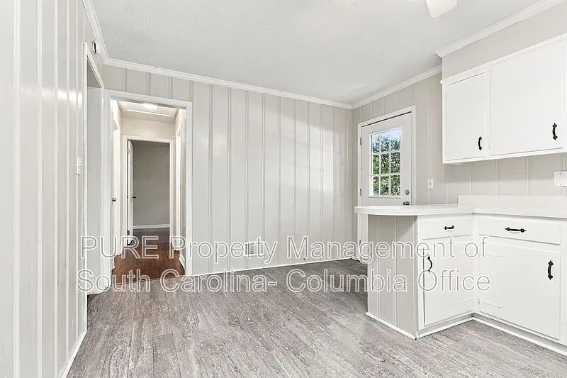 2 bed, 1.0 bath, 900 sqft, $1,125 — Photo 2