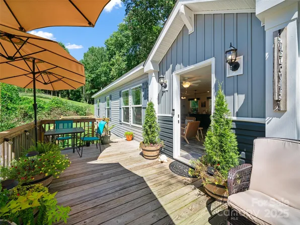 1091 Kelly Hunter Rd, Marshall, NC 28753