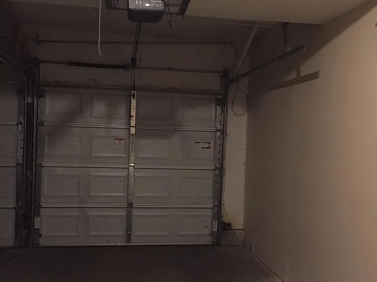 2S705 Winchester Cir E #2 — Photo 18