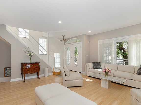 3rd image of 1814 W Wabansia Ave