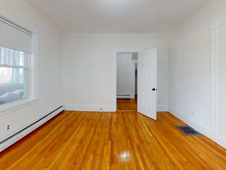 5 Aldie St #2 — Photo 9