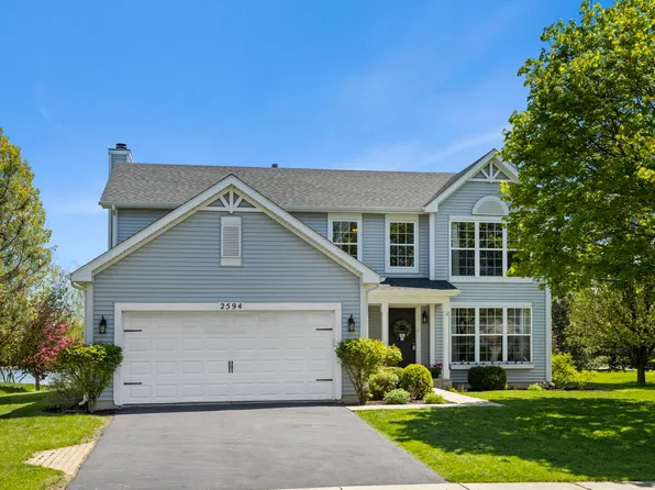 2594 Wild Dunes Cir, Aurora, IL 60503