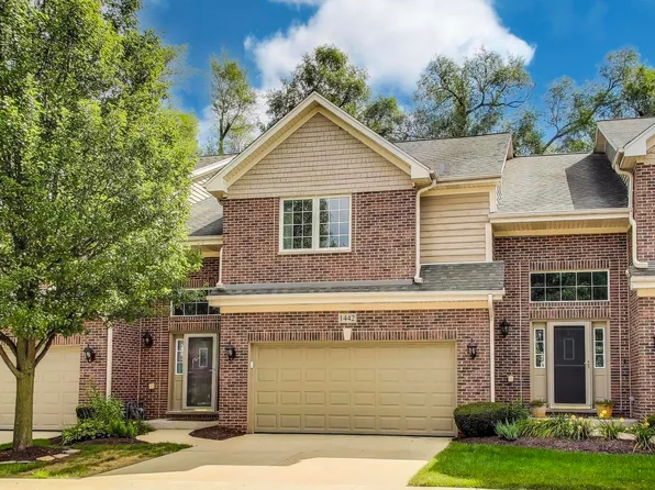 1442 E Katie Ln, Palatine, IL 60074
