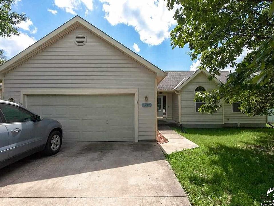 1913  Golden Rain Lawrence, KS listing photo #1