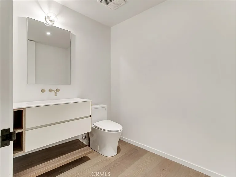 1618 Hilts Ave #103 — Photo 24