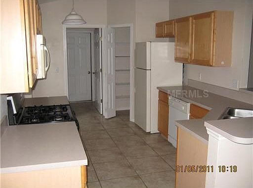4th image of 307 Pine Springs Dr