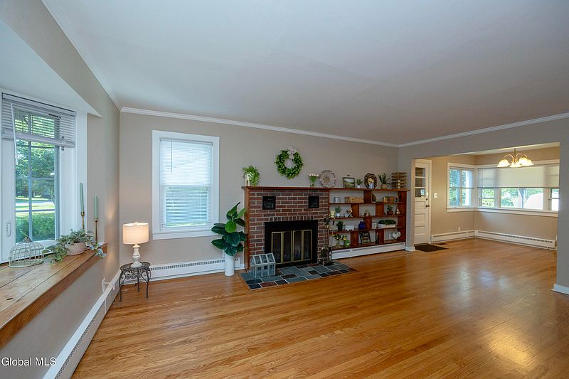 5th image of 2 Arden Road