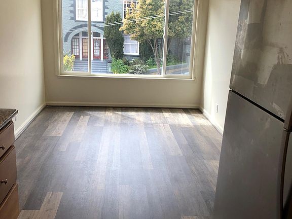 2nd image of 1557 Noe St #1557