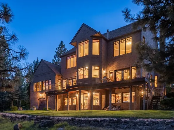 13415 S Greyhawk Ln, Spokane, WA 99224