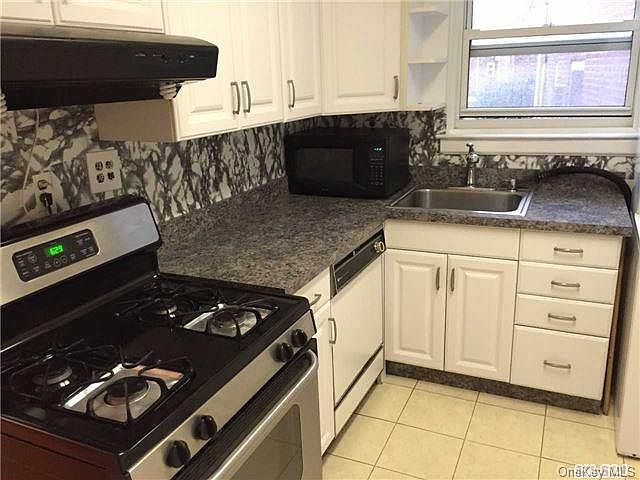 1st image of 260-55 N 73rd Avenue