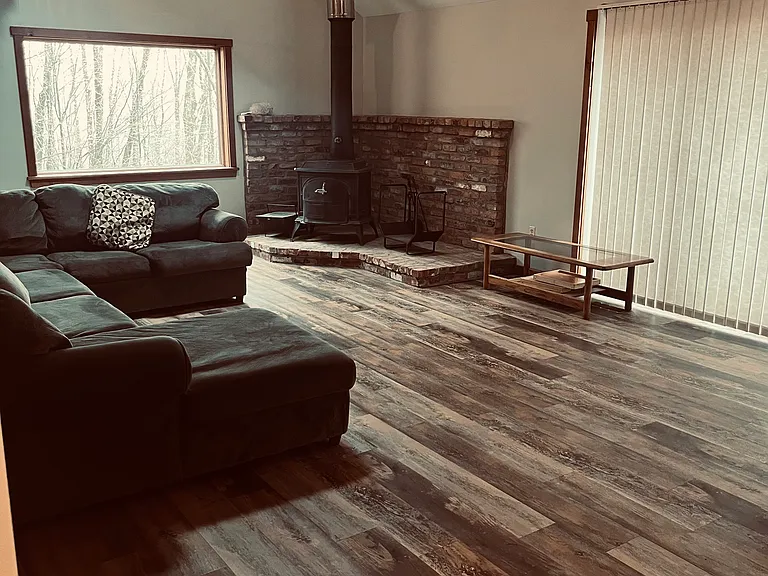 65 Country Club Rd — Photo 3