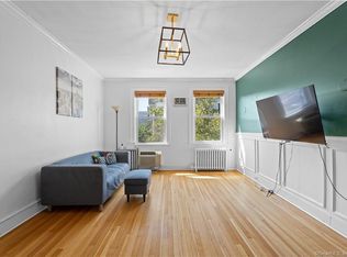 82 Forest St APT A5, Stamford, CT 06901