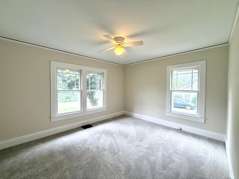 103 Tabor St — Photo 11