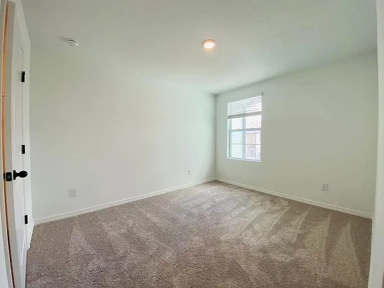 841 Benoi Dr — Photo 12