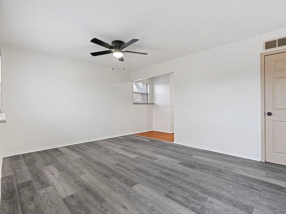 4th image of 1420 E Pitman Ave