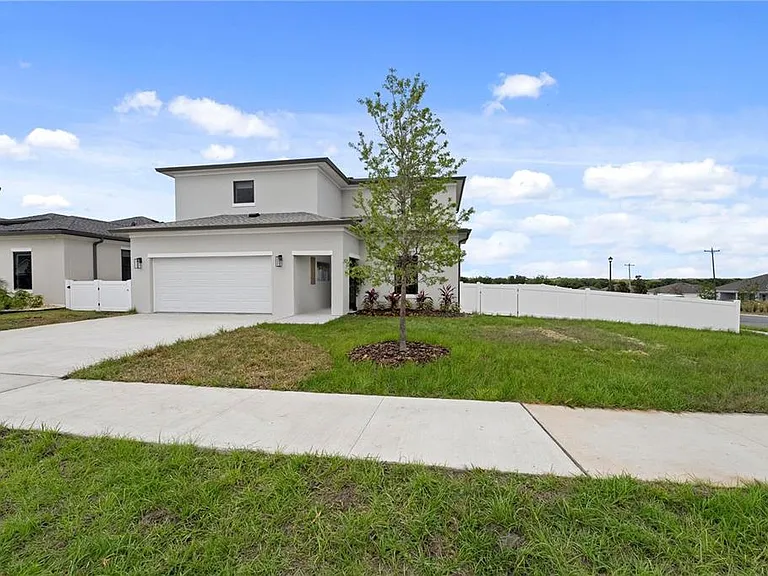 6390 Chorus Dr — Photo 2