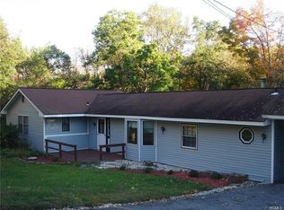 3 Clove Rd, Salisbury Mills, NY 12577