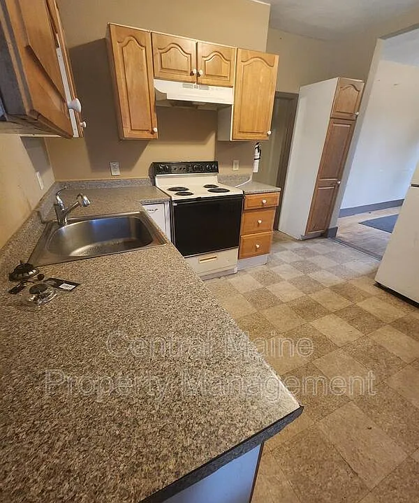 219-221 Pine St #219-2