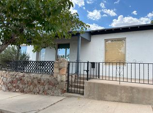 701 E Cliff Dr, El Paso, TX 79902