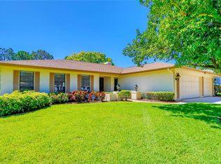 3221 Hyde Park Dr, Clearwater, FL 33761