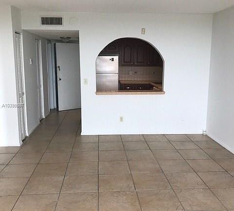 4th image of 13499 Biscayne Blvd APT 903