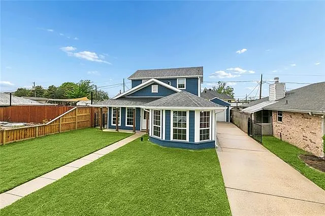 Building Photo - 2804 Earl Dr