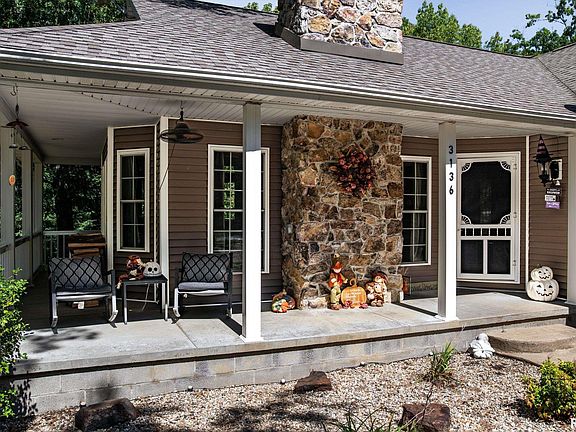 4th image of 3136 Longhorn Rd