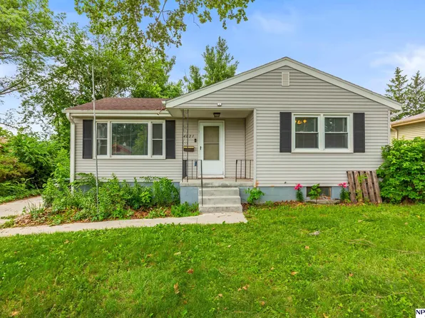 4021 Vernon Ave, Omaha, NE 68111