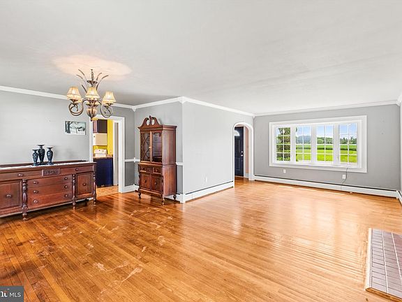 5th image of 8505 Newark Rd