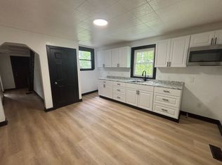 2470 Sunset Ave, Pittsburgh, PA 15212