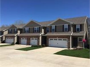 1604 South Division Street, Mahomet, IL 61853