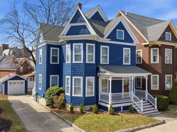 11 Hampshire St, Everett, MA 02149