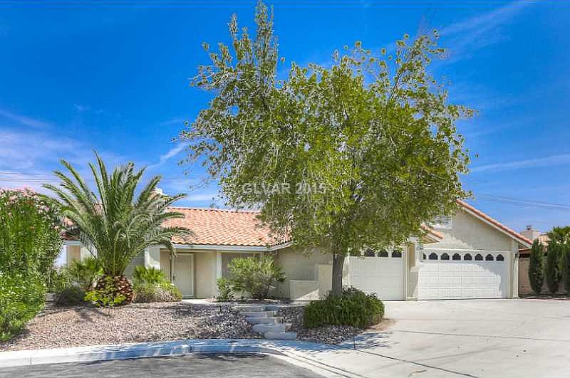1st image of 7884 Clearwood Ave