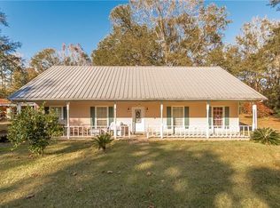 10277 Savoy Rd, Hammond, LA 70403