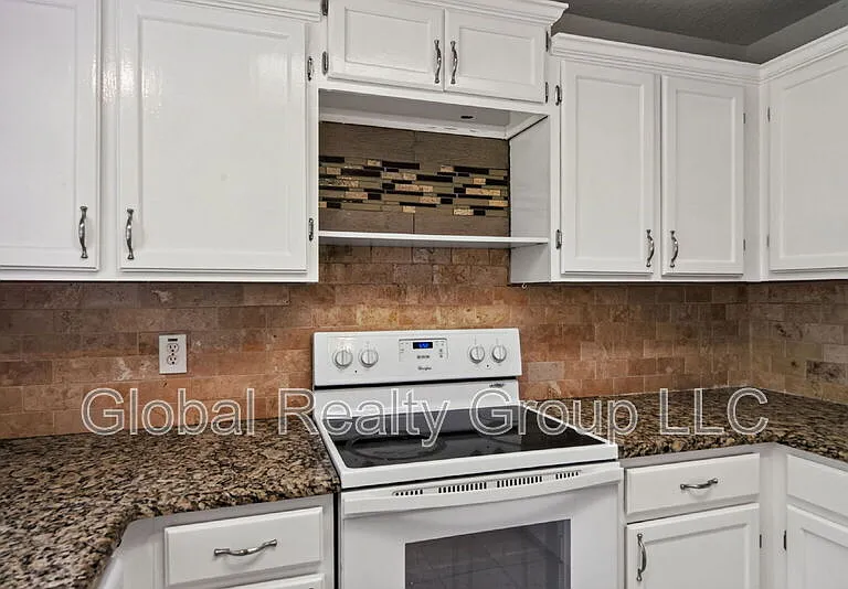 7106 Warrior Trl — Photo 12
