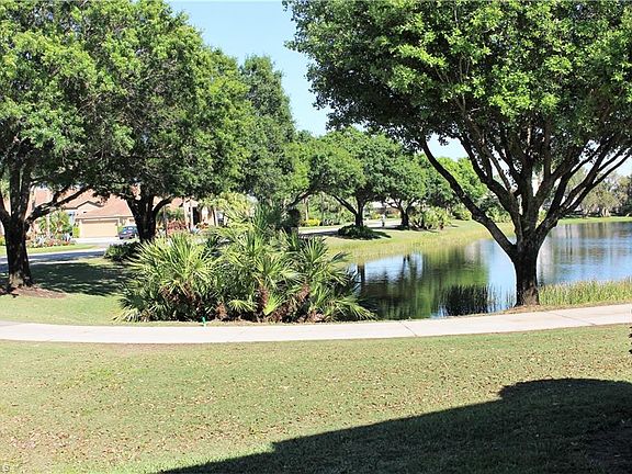 3rd image of 14261 Hickory Links Ct APT 1211