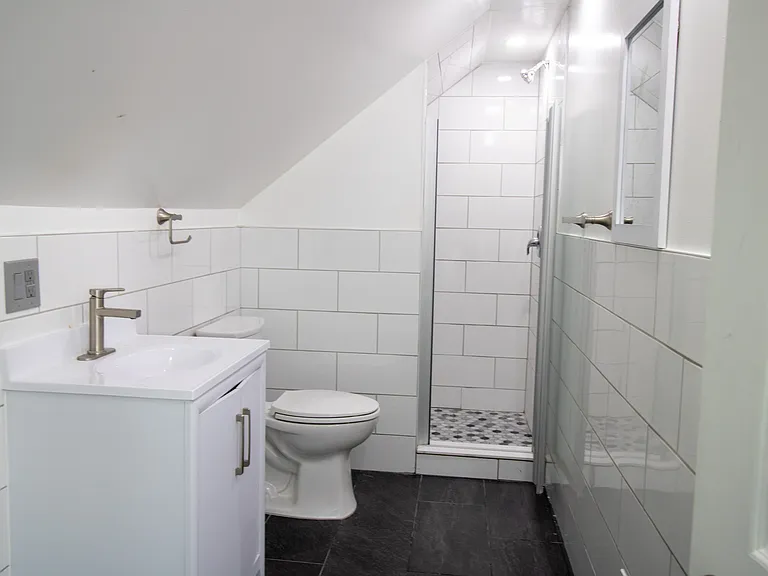 78 West St #2A — Photo 6