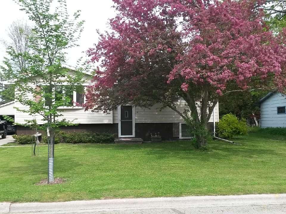 1st image of 1713 Arnold Dr
