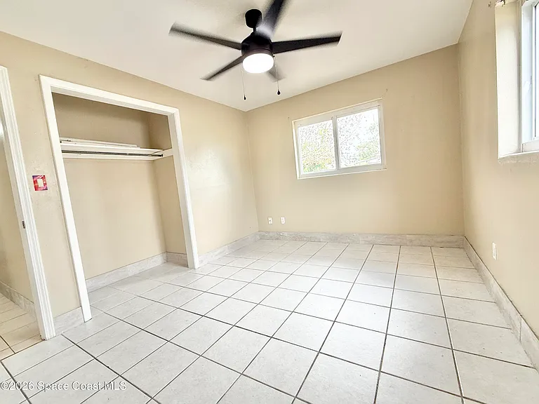 1635 Nassau St — Photo 10