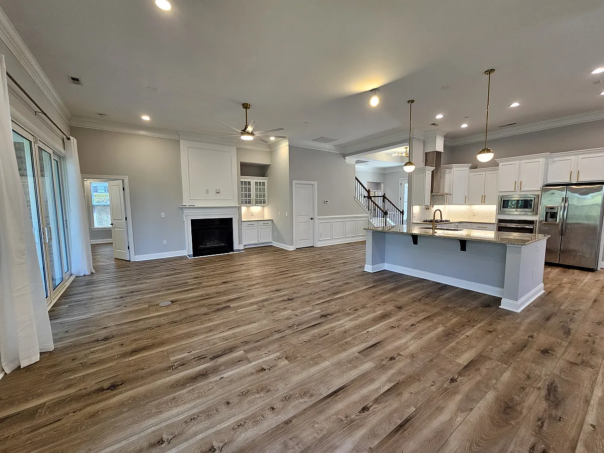 Building Photo - 853 Bedminister Ln