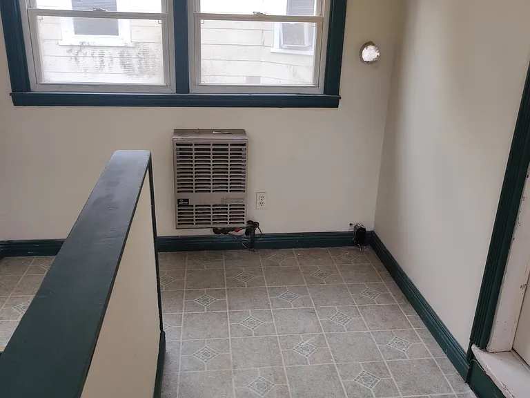54 Saunders St #2F — Photo 5