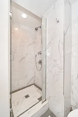 Rented by Living New York | media 16