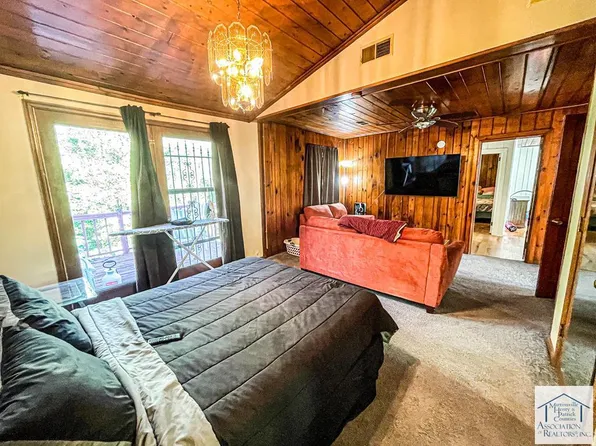 347 Franklin Heights Rd, Bassett, VA 24055