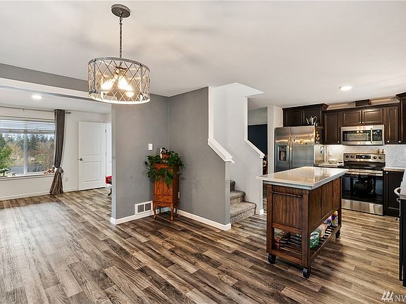5th image of 1791 SE Crescent Dr