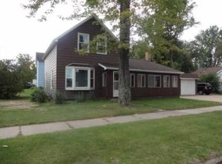 1741 Oak St, Stevens Point, WI 54481