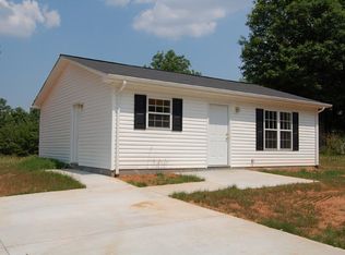 4082 Smokey Creek Rd, Lenoir, NC 28645