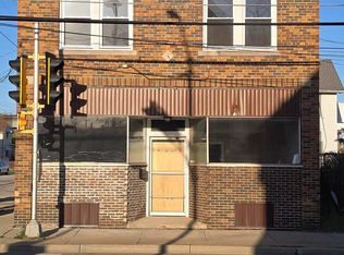 945 North Memorial DRIVE, Racine, WI 53404